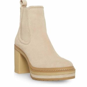 Steve Madden Lexa Bootie, Size 7, NEW In Box!